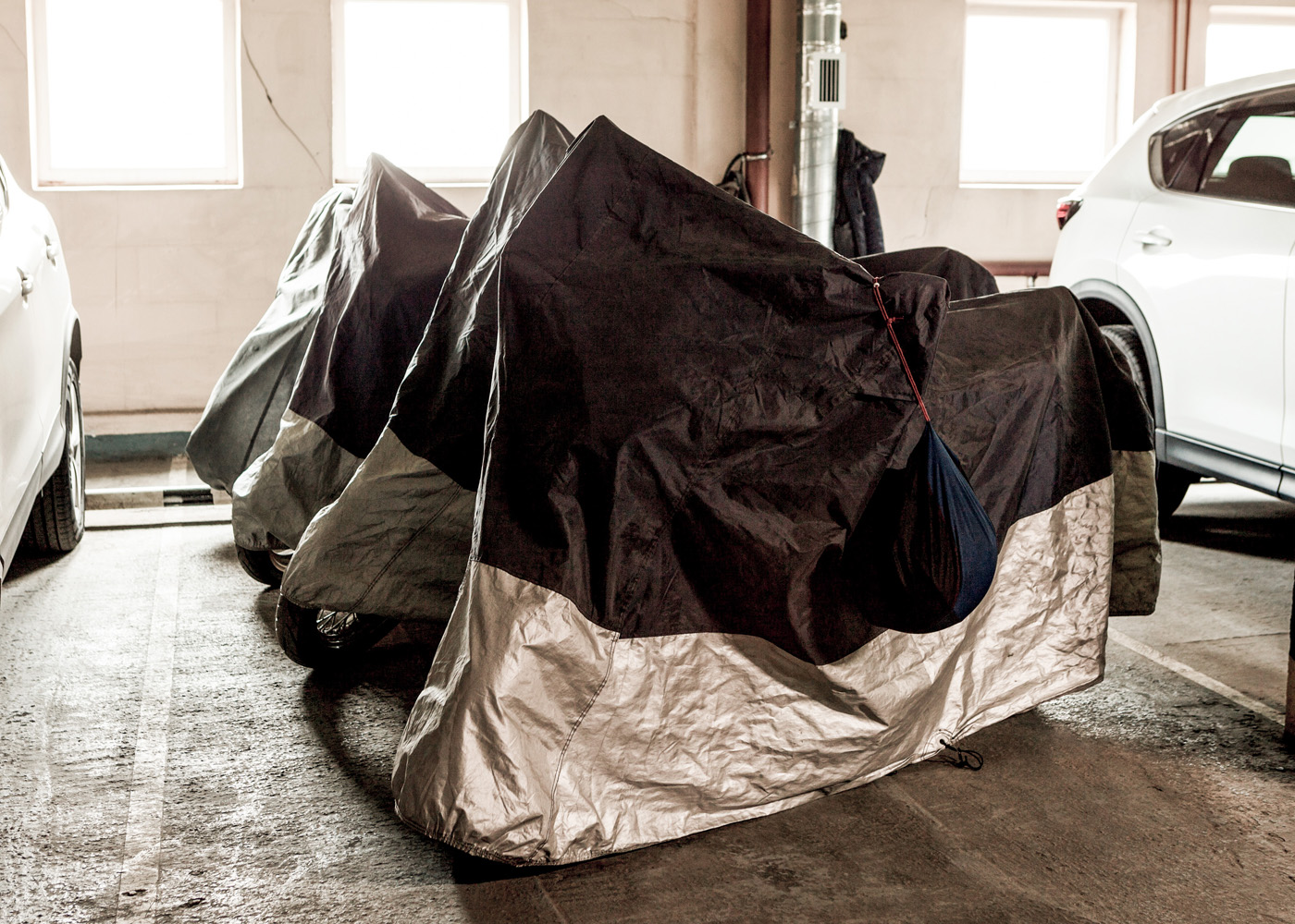 motorcycle cover winter garage
