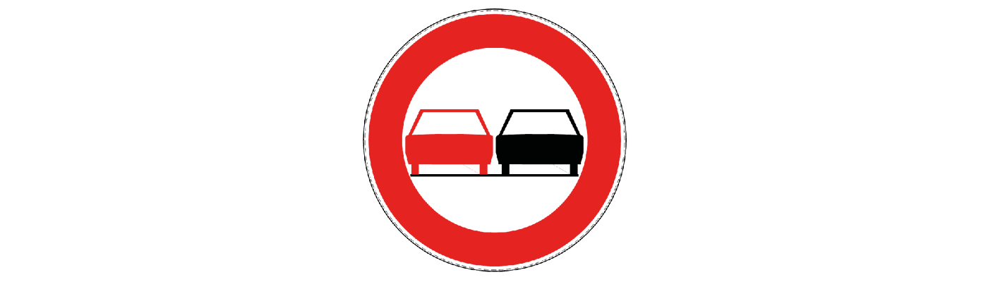 C35 Vanaf het verkeersbord tot en met het volgend kruispunt, verbod een gespan of een voertuig met meer dan twee wielen, links in te halen