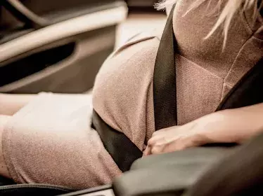 zwanger zwangerschap auto